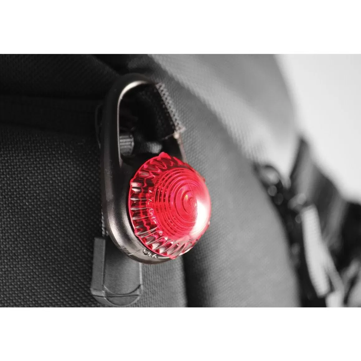 Adventure Lights Torches & Lighting> Guardian Tag-It Clip-On Light Red
