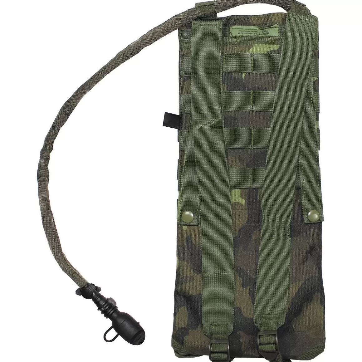 MFH Hydration Packs> Hydration Bladder And Carrier Molle Czech Woodland