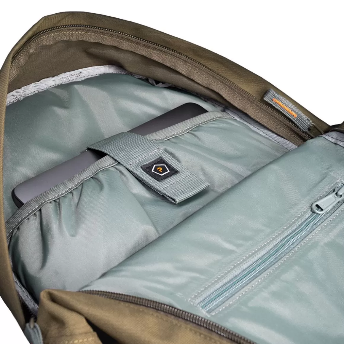 Pentagon Backpacks & Rucksacks> Artemis Bag Coyote
