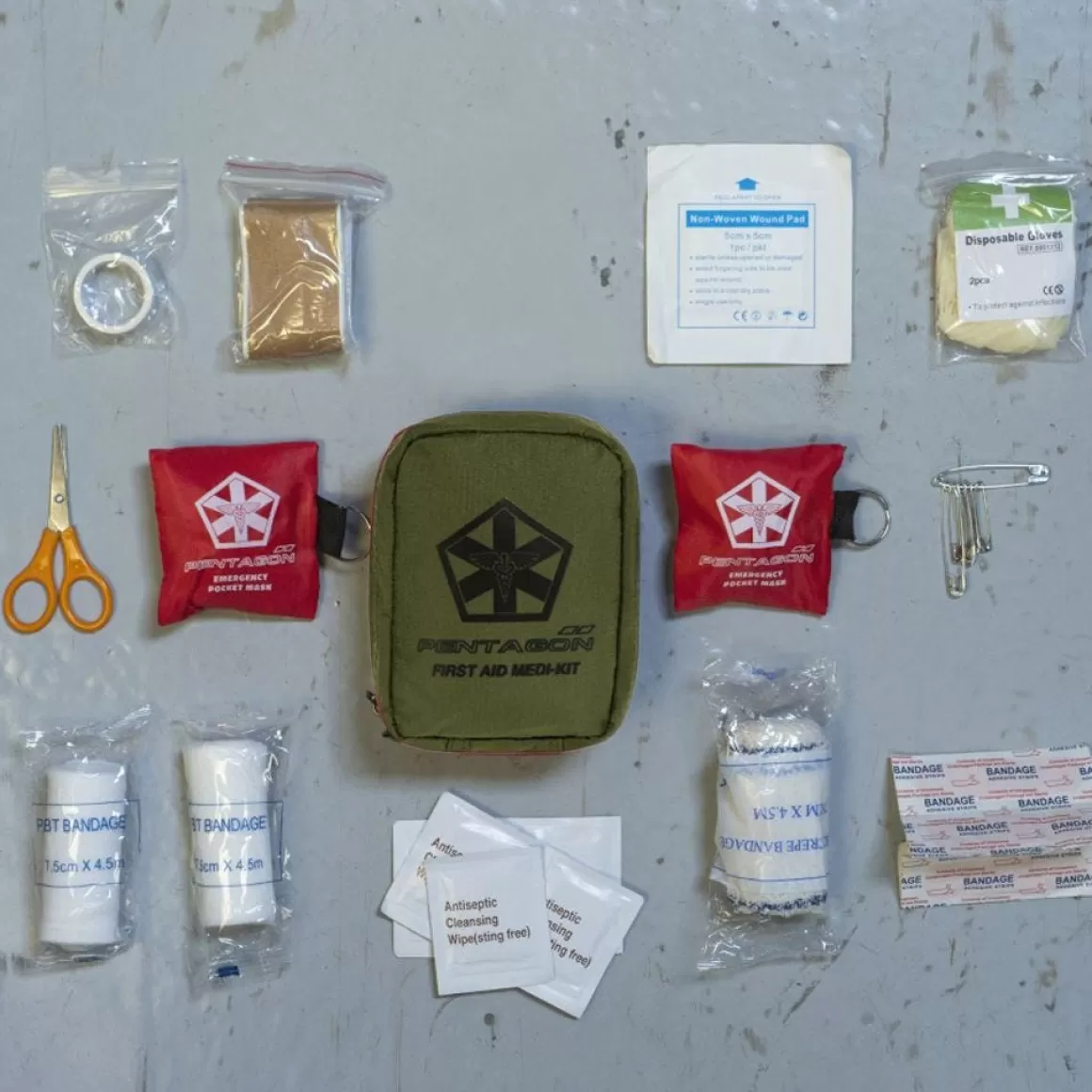 Pentagon Emergency & Survival> Hippokrates First Aid Kit Olive Green